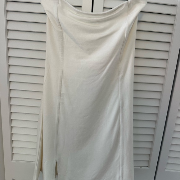 Oh Polly Strapless White Dress - Picture 5 of 5